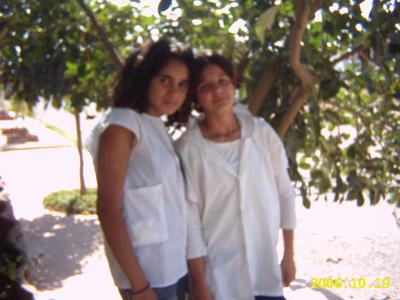 B�N �LL� C SARA J'ne L'A CONNAI PO ROP BUT L'AUTR� C 7OUDA TROP G�NTIL �LL� CT4�LL� QUI M4A FAIT CONNAITR� NORA MAIS NS N'AVONS PO T�RMiNAi